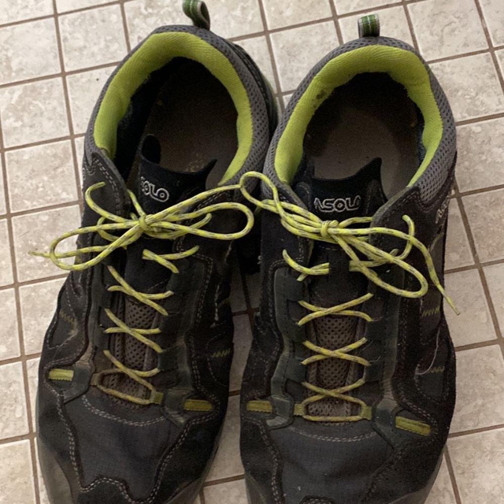 Mens Asolo hiking shoes size 13